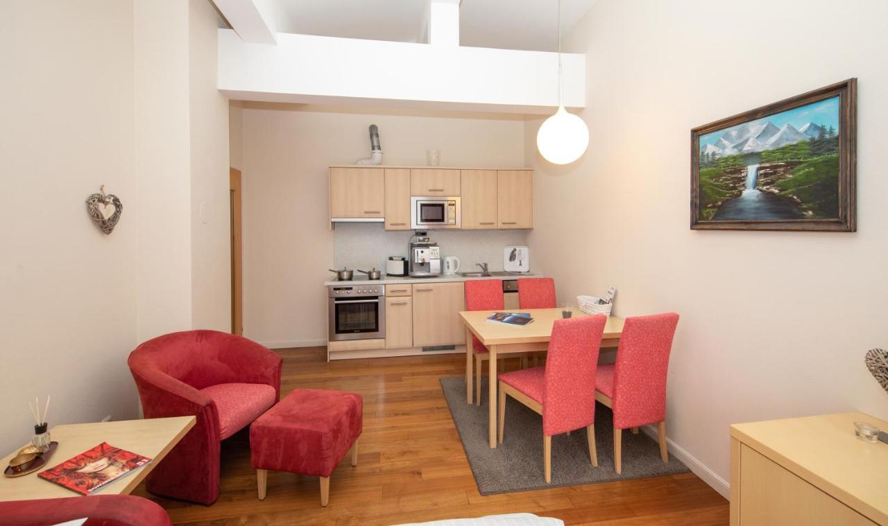 Arabella Golf- Und Ski-Appartement เซลล์อัมเซ ภายนอก รูปภาพ